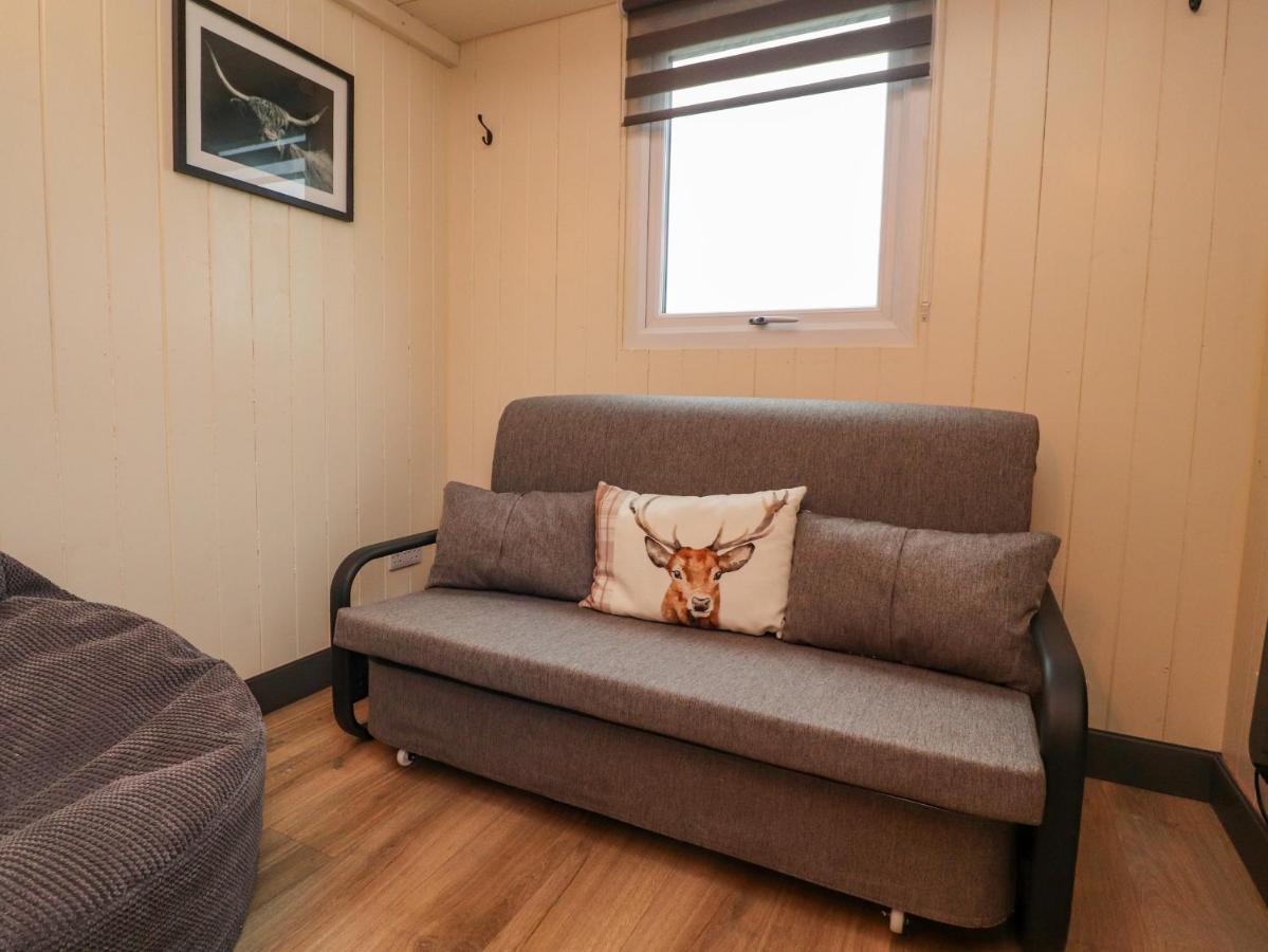 Hillcrest Shepherds Hut Престон Экстерьер фото