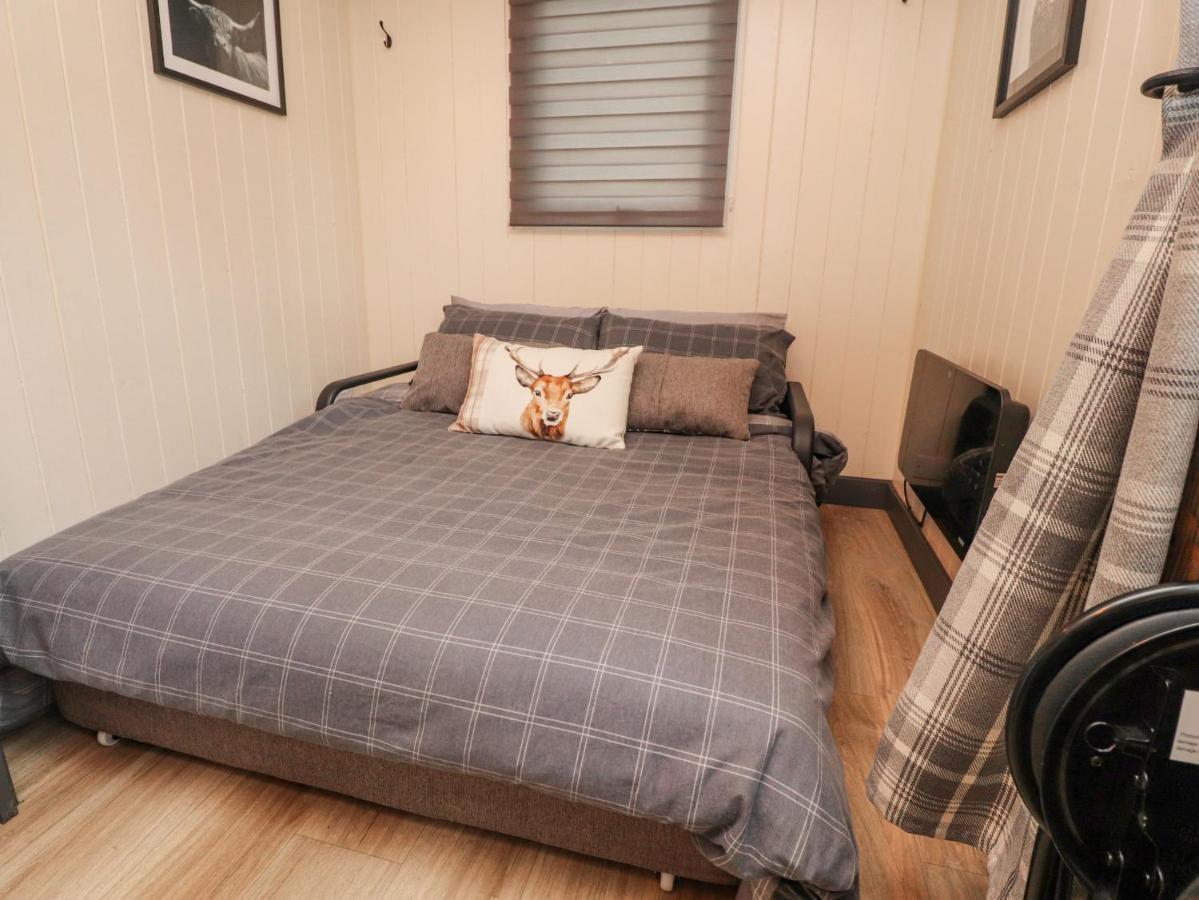 Hillcrest Shepherds Hut Престон Экстерьер фото
